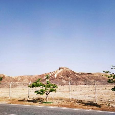 אלת המדברgoddess Of The Desert Be'er Ora Buitenkant foto